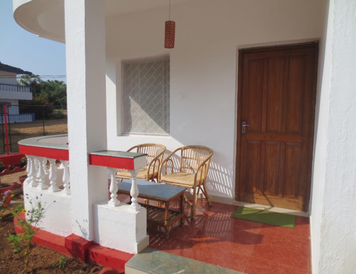 Sea Pearl Guesthouse Candolim Exterior photo